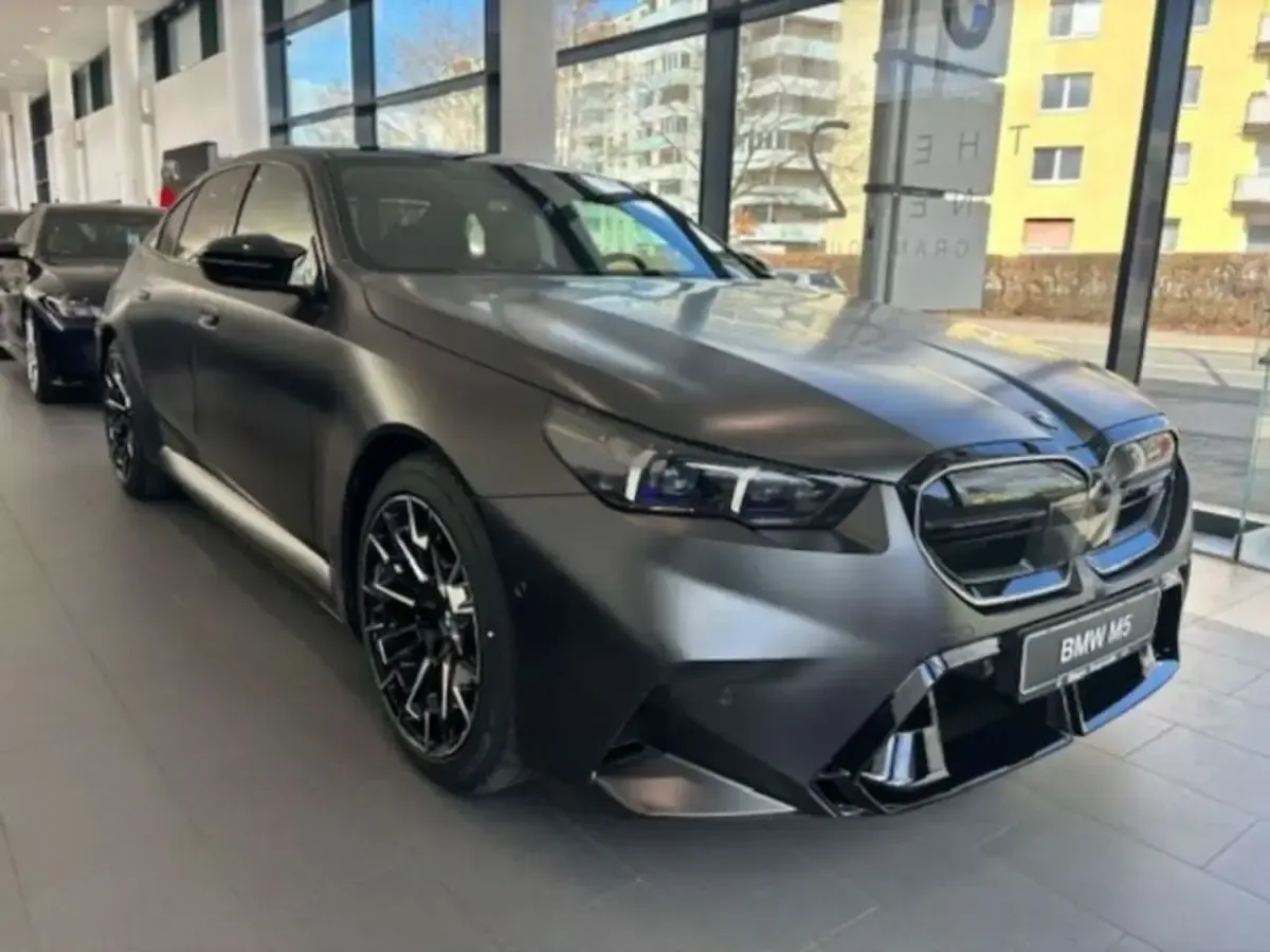 Gebraucht BMW M5 Performance 727 PS (534 kW) 2026 Bmw individual frozen deep gre Limousine