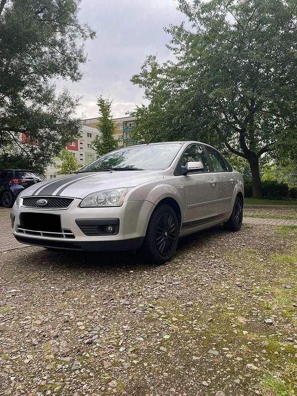 Gebraucht 2006 Ford Focus Ghia Limousine | 3.300 € (Guter Preis) - Bild 1/4