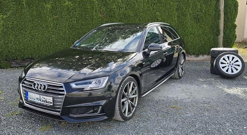 Schwarz Gebraucht 2016 Audi A4 S-Line Kombi | 19.900 € (Fairer Preis) - Bild 1/4