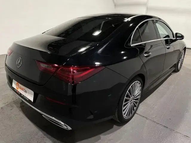 Gebraucht Mercedes CLA200 AMG 150 PS (110 kW) 2023 Schwarz Coupé