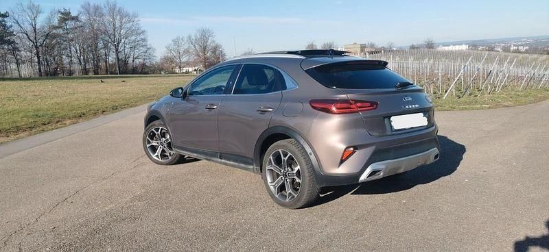 Gebraucht Kia XCeed Platinum 105 PS (77 kW) 2020 Braun SUV
