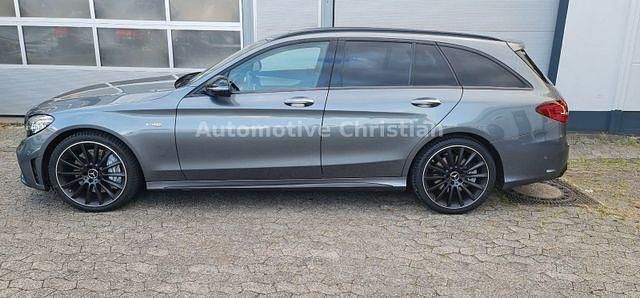 Grau Gebraucht 2019 Mercedes C43 AMG AMG Kombi | 44.444 € (Fairer Preis) - Bild 1/4
