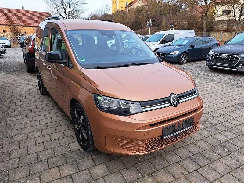 Gebraucht VW Caddy Life 122 PS (89 kW) 2021 Braun Van / Kleinbus