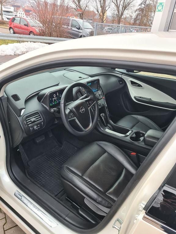 Gebraucht Opel Ampera Edition 151 PS (111 kW) 2012 Weiß Kleinwagen