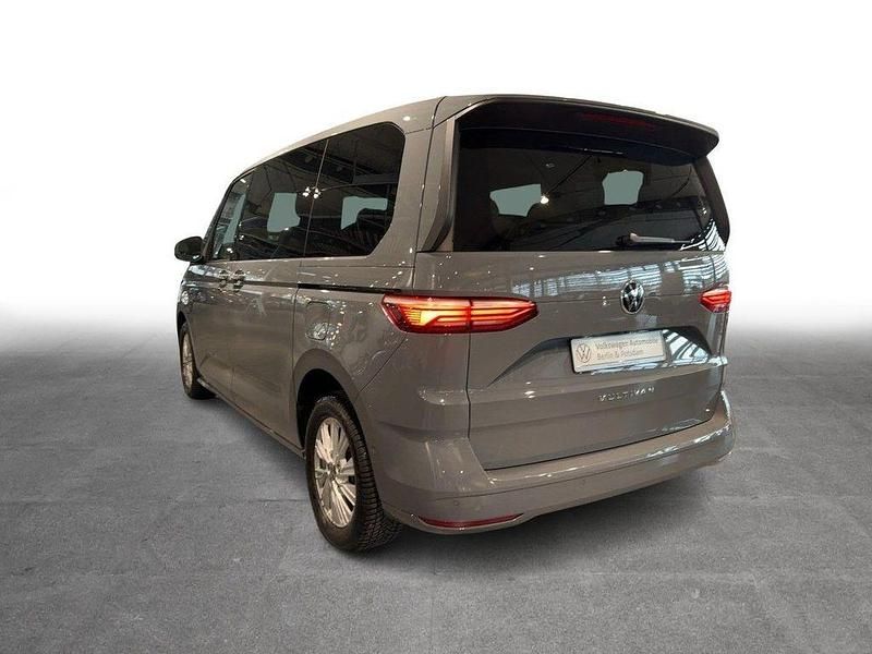 Gebraucht VW Multivan S 204 PS (150 kW) 2024 Grau Van