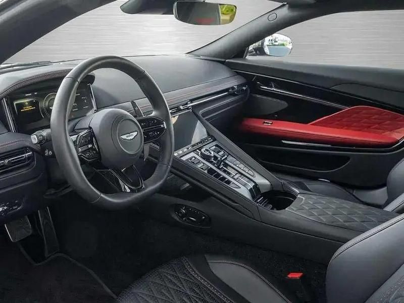 Gebraucht Aston Martin DB12 680 PS (500 kW) 2024 Schwarz Coupé