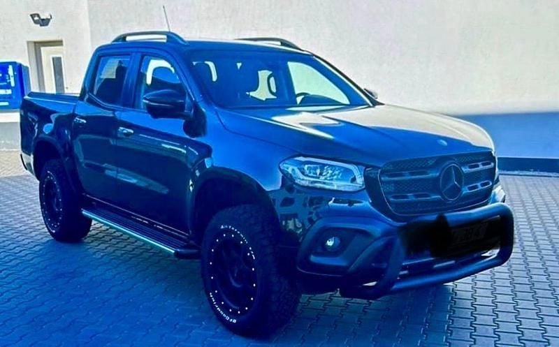 Gebraucht Mercedes X250 Progressive 190 PS (139 kW) 2019 Schwarz Abholung