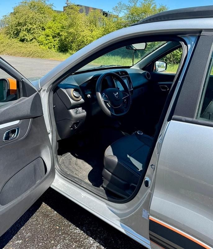Second-hand Dacia Spring 32 kW (44 CP) 2022 Gri Hatchback