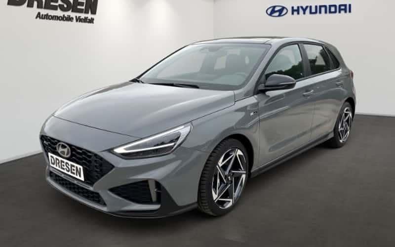 Grau Neu 2025 Hyundai i30 N Line Limousine | 27.990 € (Fairer Preis) - Bild 1/4