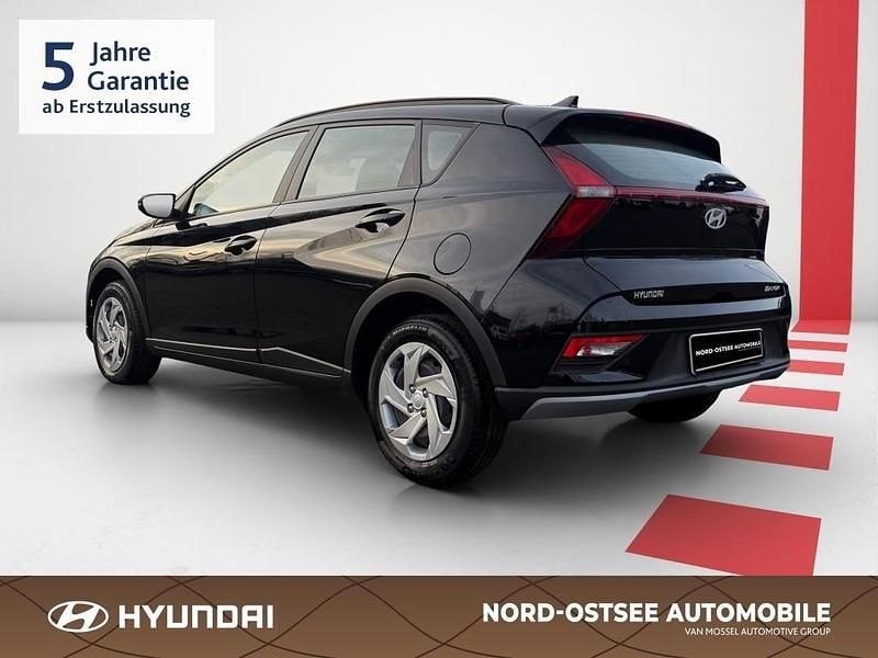 Neu Hyundai Bayon Select 101 PS (74 kW) 2025 Phantom black SUV