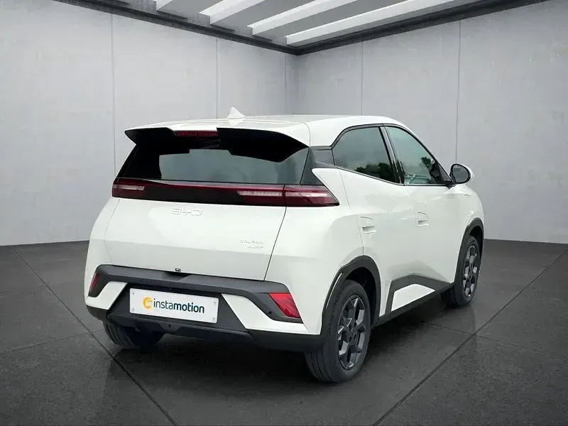 Neu BYD Dolphin Surf Comfort 114 kW (156 PS) 2026 Weiß Kleinwagen