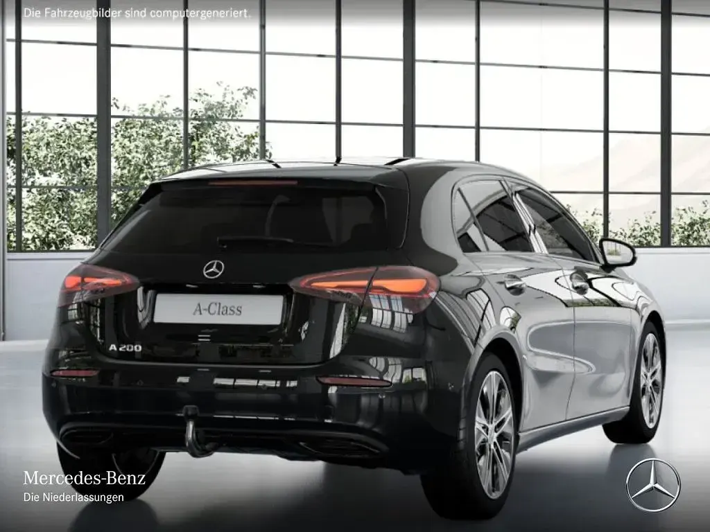 Gebraucht Mercedes A200 Night 163 PS (119 kW) 2026 Schwarz Limousine