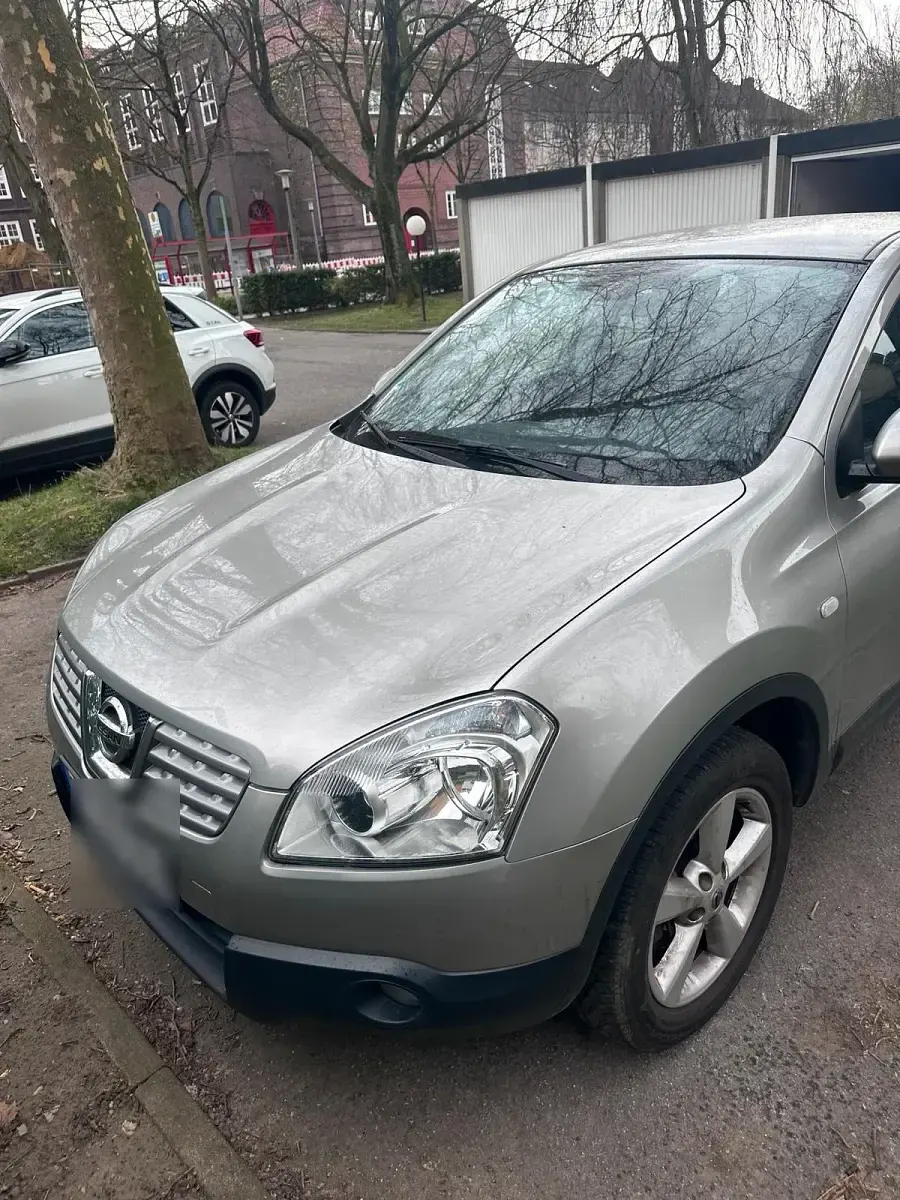 Gebraucht Nissan Qashqai Tekna 150 PS (110 kW) 2009 Grau SUV