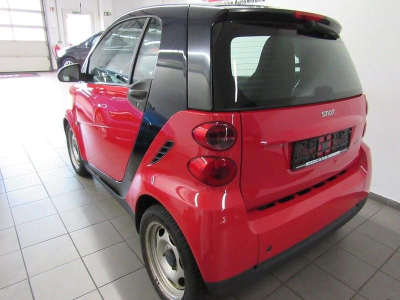 Gebraucht Smart ForTwo Coupé 71 PS (52 kW) 2011 Schwarz Kleinwagen