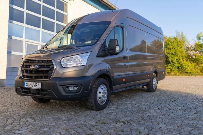 Silber Gebraucht 2020 Ford Transit Limousine | 18.900 € (Superpreis) - Bild 1/4