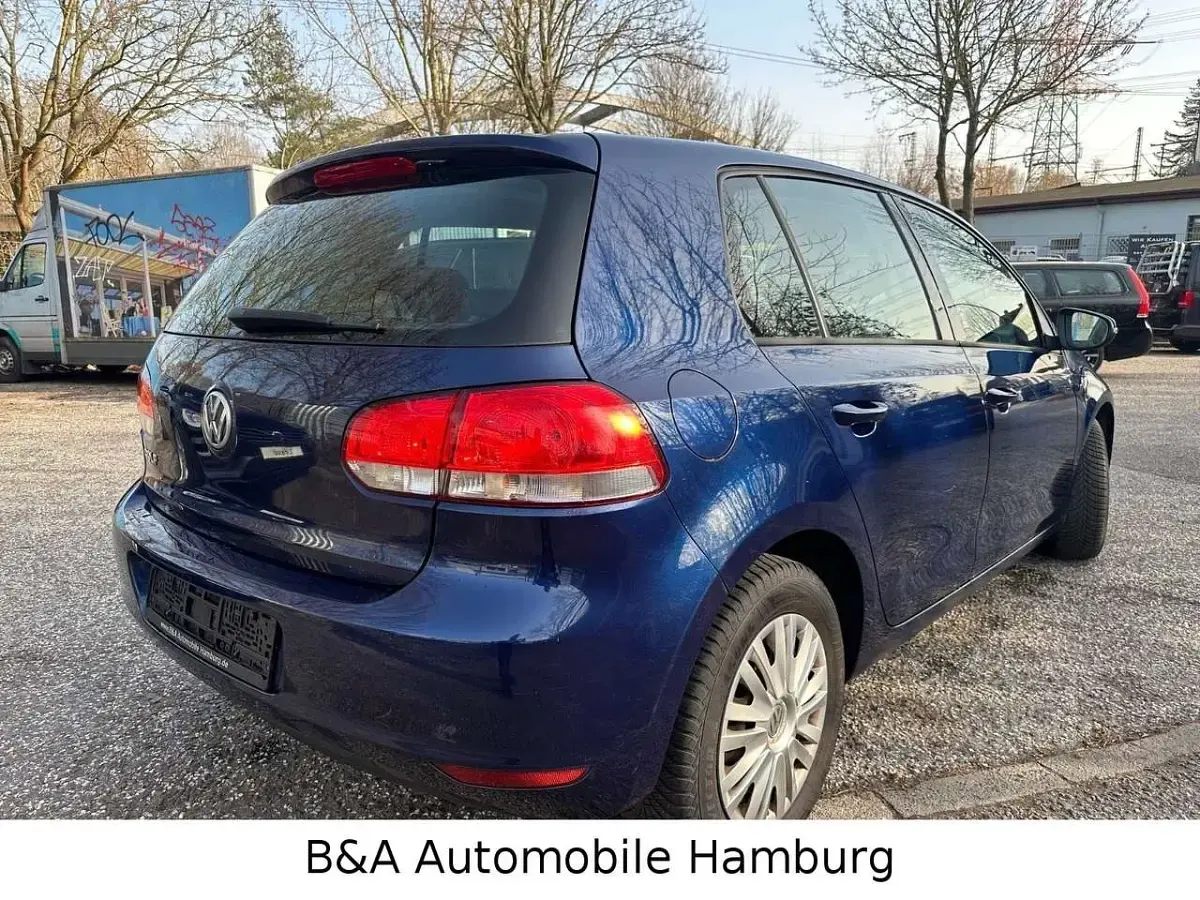 Gebraucht VW Golf VII Trendline 86 PS (63 kW) 2012 Blau Limousine