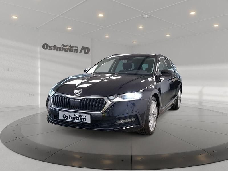 Schwarzmagic perleffekt met. Gebraucht 2022 Skoda Octavia Ambition Kombi | 24.880 € (Fairer Preis) - Bild 1/4
