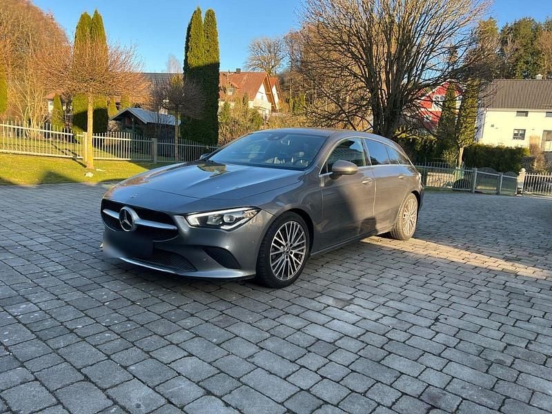 Gebraucht Mercedes CLA200 150 PS (110 kW) 2020 Grau Kombi