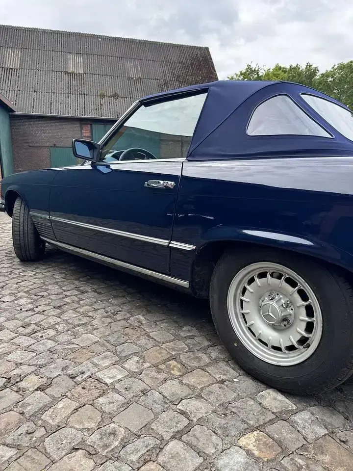 Gebraucht Mercedes 250 184 PS (135 kW) 1980