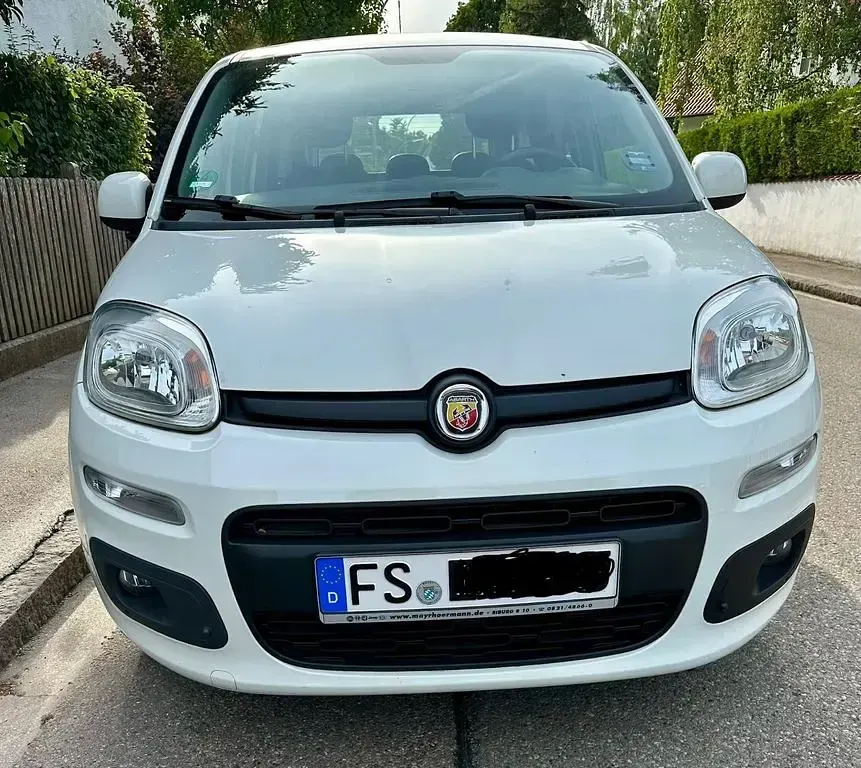 Gebraucht Fiat Panda Lounge 69 PS (50 kW) 2018 Weiß Kleinwagen