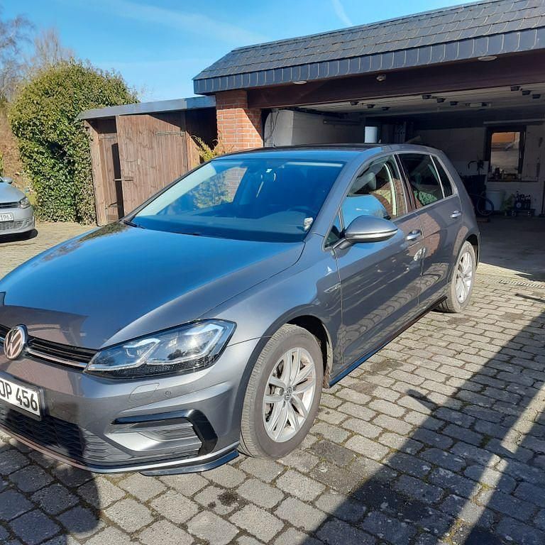 Gebraucht VW Golf VII Highline 150 PS (110 kW) 2019 Grau Limousine