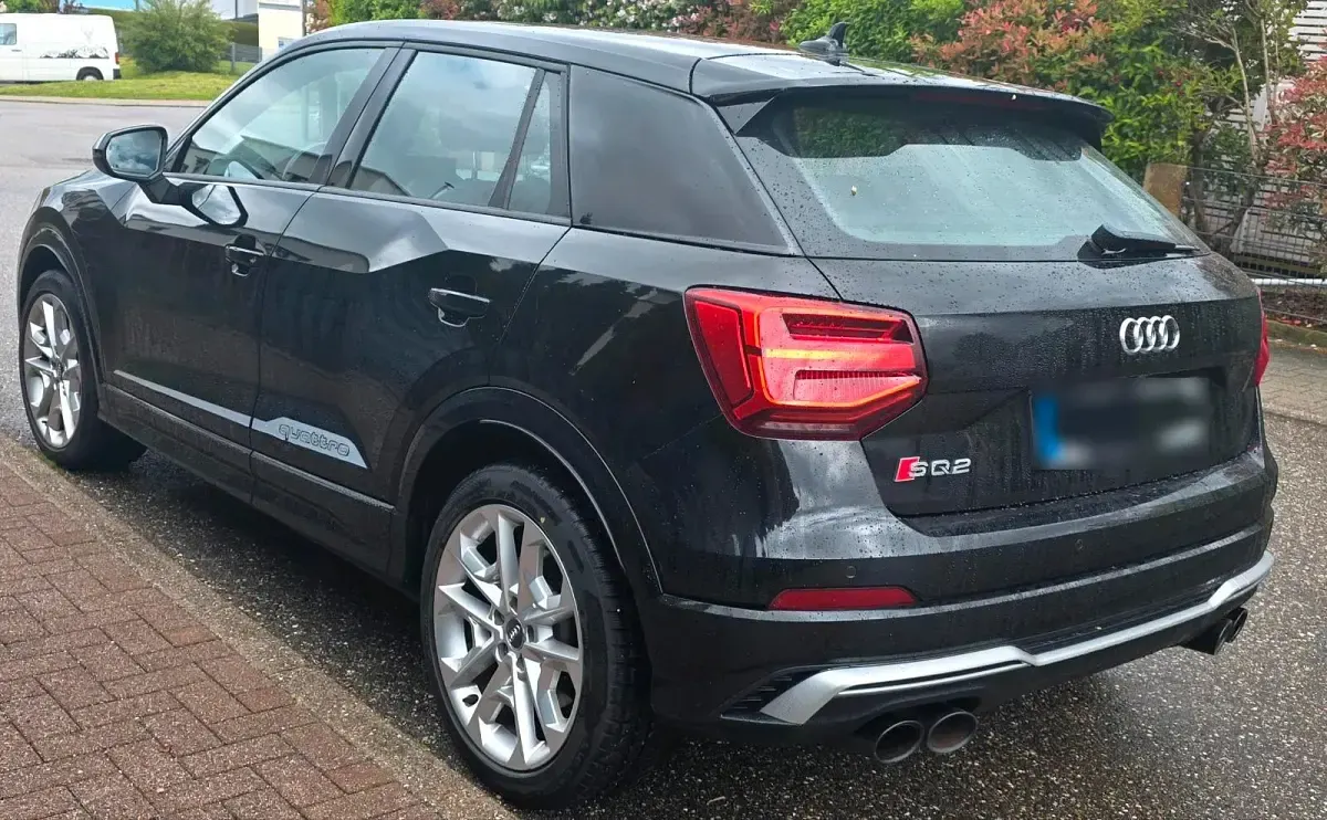 Gebraucht Audi SQ2 Sport 300 PS (220 kW) 2019 Schwarz SUV