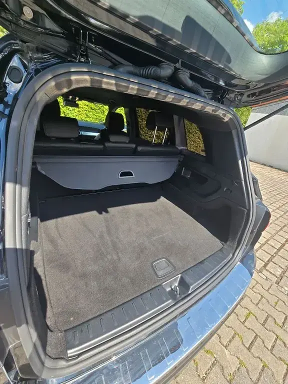 Gebraucht Mercedes GLB250 224 PS (164 kW) 2022 Schwarz SUV