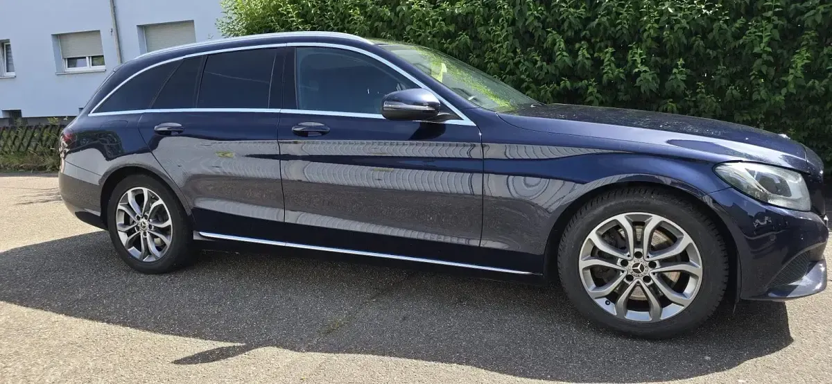Gebraucht Mercedes C300 Avantgarde 245 PS (180 kW) 2018 Kombi