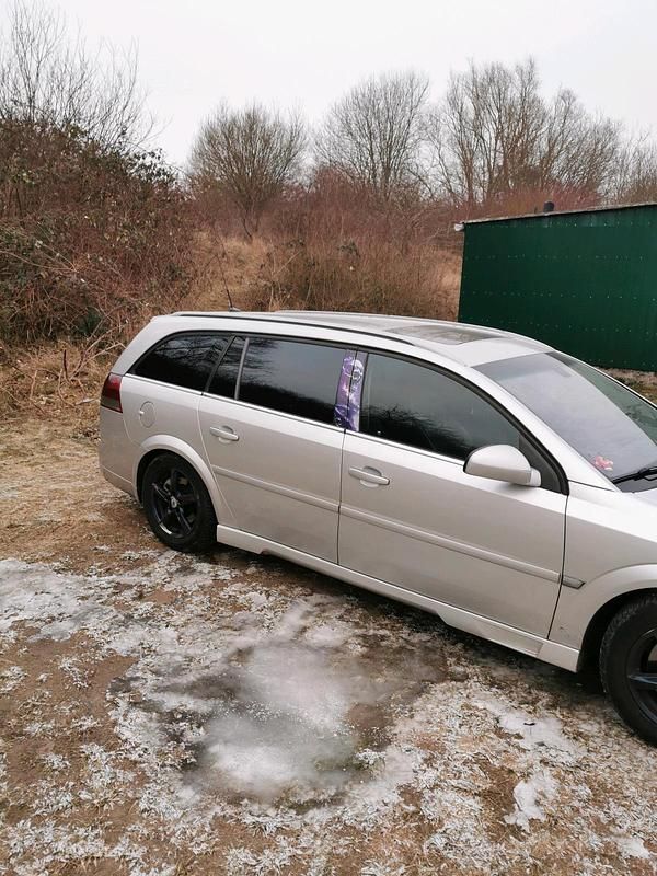 Gebraucht Opel Vectra OPC 177 PS (130 kW) 2004 Silber Kombi