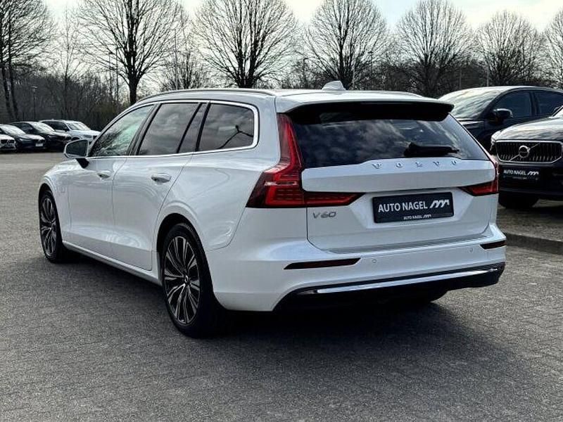 Gebraucht Volvo V60 Plus 398 PS (292 kW) 2022 Weiß Kombi