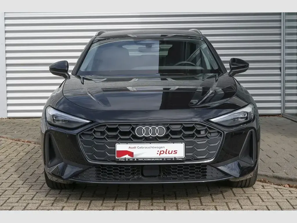 Second-hand Audi A5 Ambiente 204 CP (150 kW) 2025 Negru Break