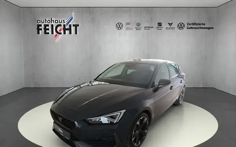 Usado Cupra Leon 150 HP (110 kW) 2024 Cinzento Sedan