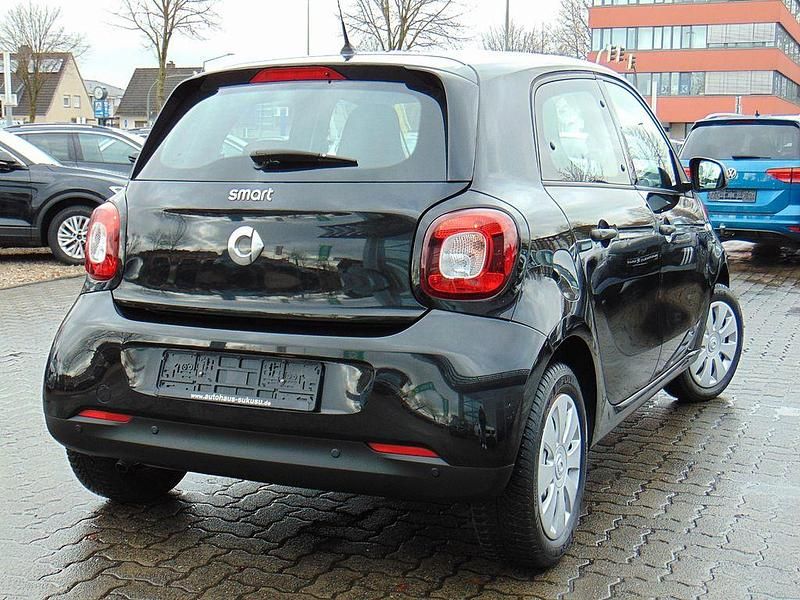 Usado Smart ForFour 71 HP (52 kW) 2018 Preto Citadino