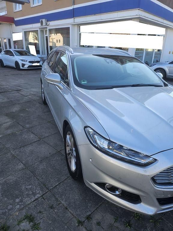 Gebraucht Ford Mondeo Titanium 160 PS (117 kW) 2015 Silber Kombi