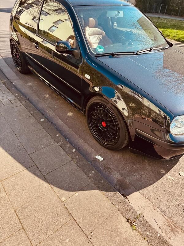 Schwarz Gebraucht 2001 VW Golf IV Coupé | 4.800 € - Bild 1/3