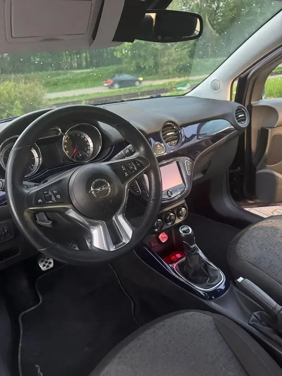 Używany Opel Adam Jam 87 KM (63 kW) 2013 Niebieski Hatchback