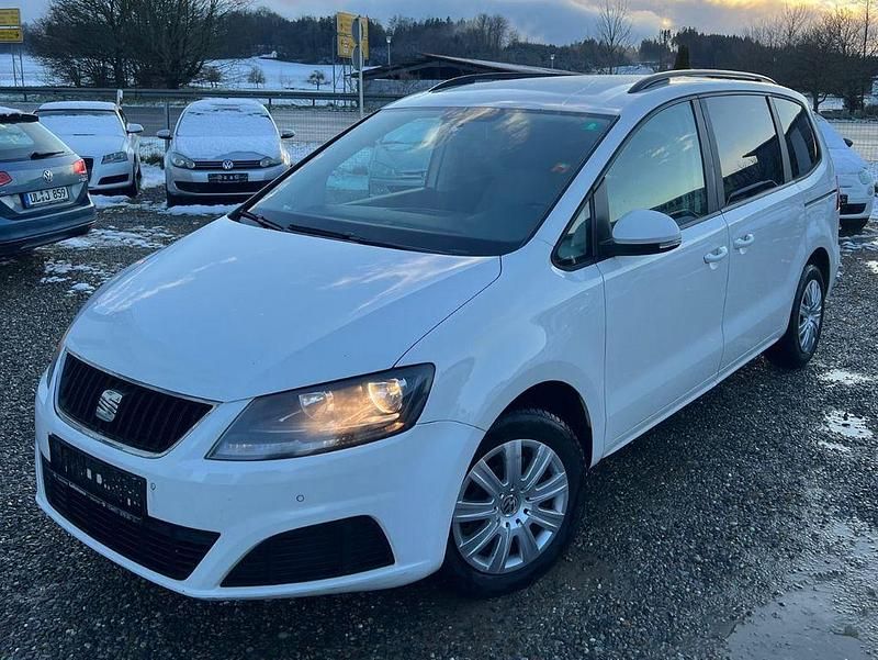 Gebraucht Seat Alhambra Reference 140 PS (102 kW) 2013 Weiß Van / Kleinbus