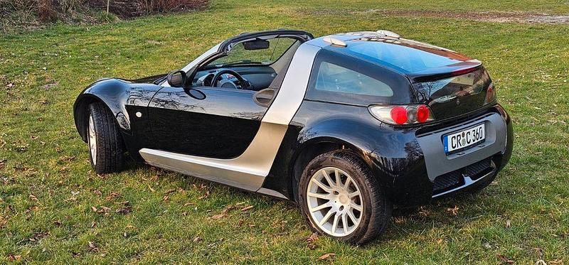 Gebraucht Smart Roadster 82 PS (60 kW) 2004 Schwarz Cabrio