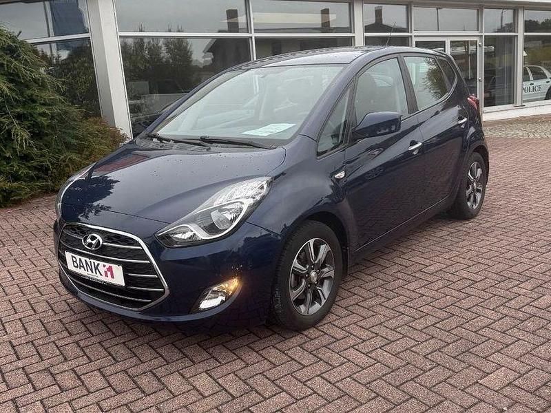 Blau Gebraucht 2019 Hyundai ix20 Space Van / Kleinbus | 12.790 € (Fairer Preis) - Bild 1/4