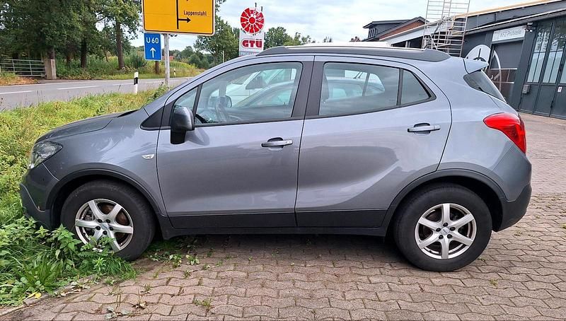 Grau Gebraucht 2013 Opel Mokka Selection SUV | 7.600 € (Guter Preis) - Bild 1/4