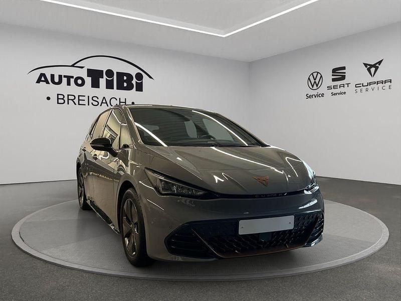 Second-hand Cupra Born 150 kW (204 CP) 2024 Gri Hatchback