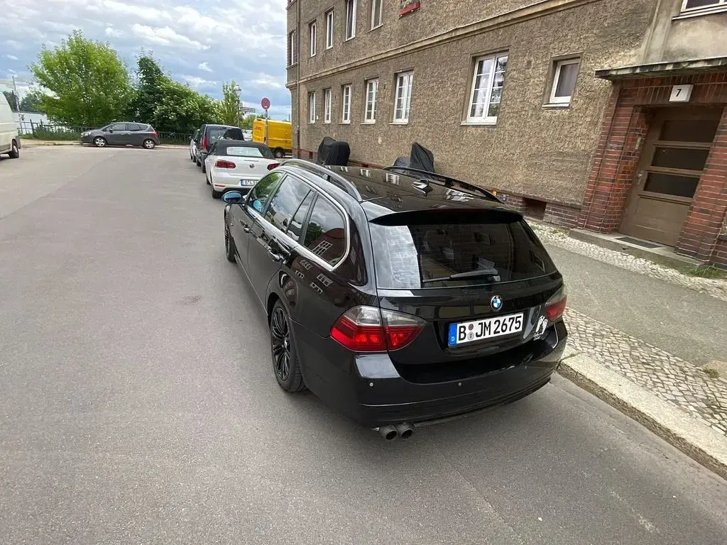 Gebraucht BMW 330 231 PS (169 kW) 2006 Schwarz Kombi