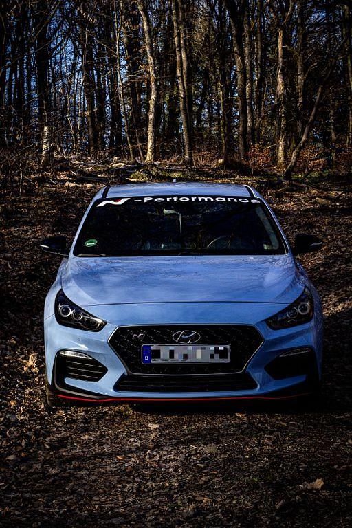 Blau Gebraucht 2018 Hyundai i30 N Performance Limousine | 16.999 € (Fairer Preis) - Bild 1/4