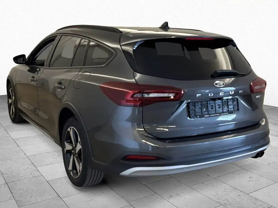 Gebraucht Ford Focus Active 155 PS (114 kW) 2023 Grau Kombi