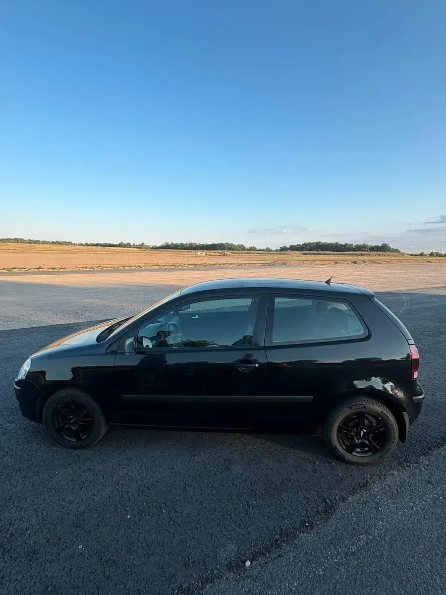 Gebraucht VW Polo 54 PS (39 kW) 2006 Schwarz Kleinwagen