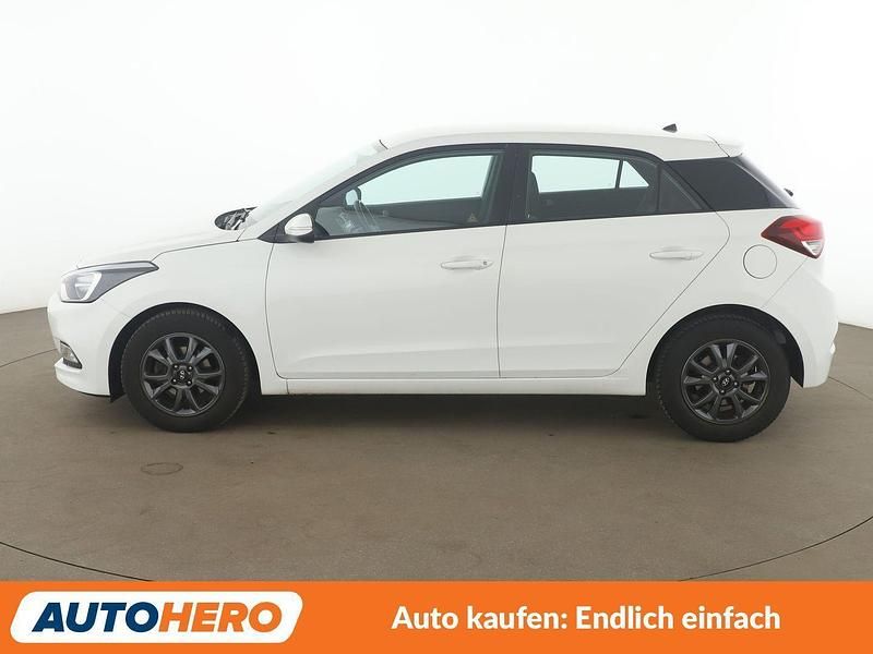 Gebraucht Hyundai i20 YES! 84 PS (61 kW) 2017 Weiß Kleinwagen