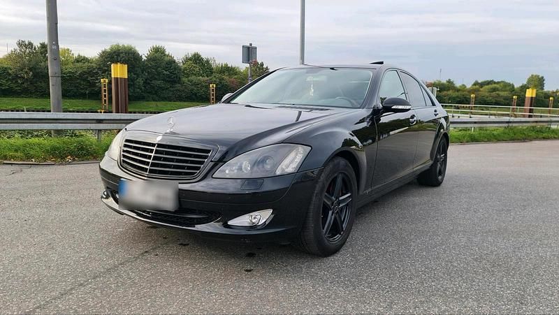 Schwarz Gebraucht 2007 Mercedes S320 Limousine | 6.400 € (Superpreis) - Bild 1/4