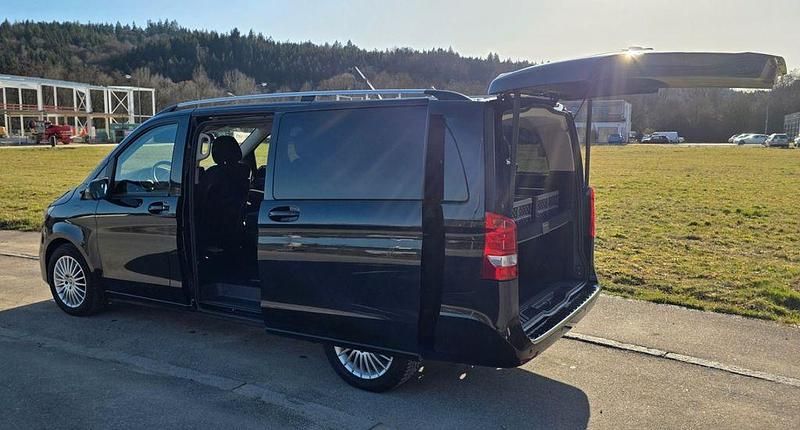 Gebraucht Mercedes V220 Edition 163 PS (119 kW) 2020 Schwarz Van / Kleinbus