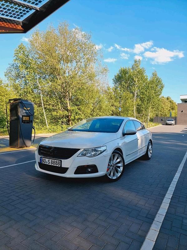 Weiß Gebraucht 2009 VW CC Limousine | 7.800 € (Fairer Preis) - Bild 1/4