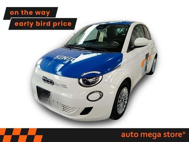 Second-hand Fiat 500e 86 kW (118 CP) 2023 Alb Berlinǎ